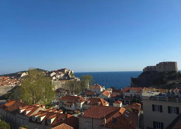 Cozy With Sea And Old Town View * Dubrovnik