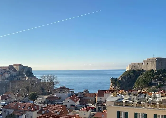 Apartamento Cozy With Sea And Old Town View *